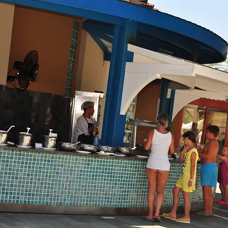 فندق Club Grand 5*