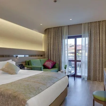 Hotel Club Grand Side