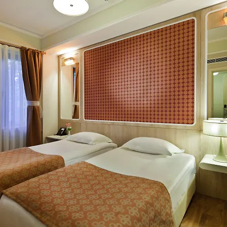 Hotel Club Grand