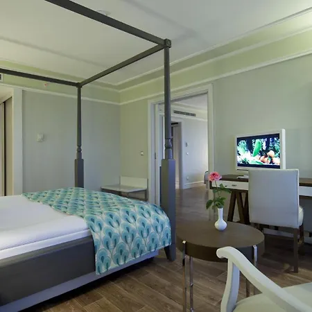 Club Grand Hotel 5*