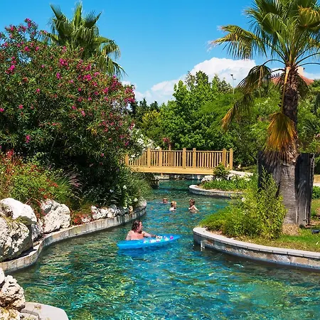 호텔 Club Grand 시데