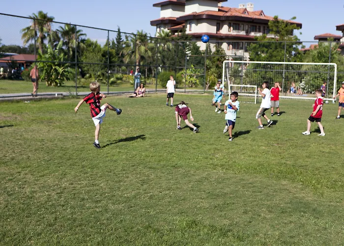 Ξενοδοχείο Club Grand 5*