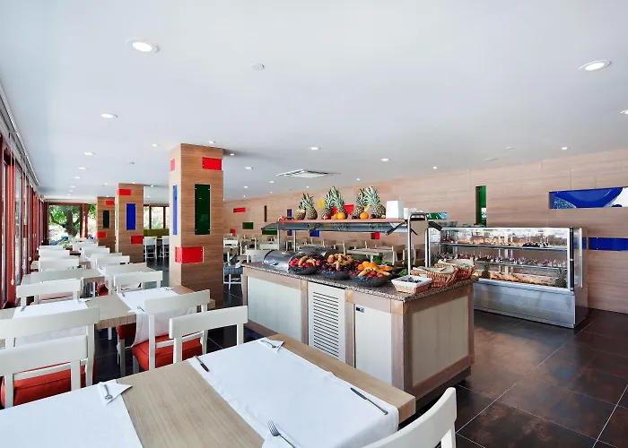 Ξενοδοχείο Club Grand