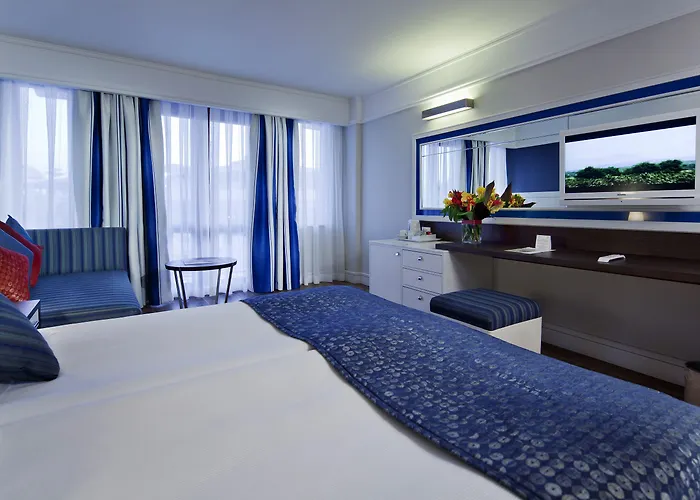 Club Grand Ξενοδοχείο