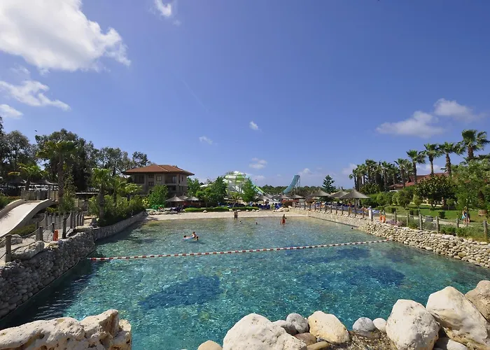 Ξενοδοχείο Club Grand