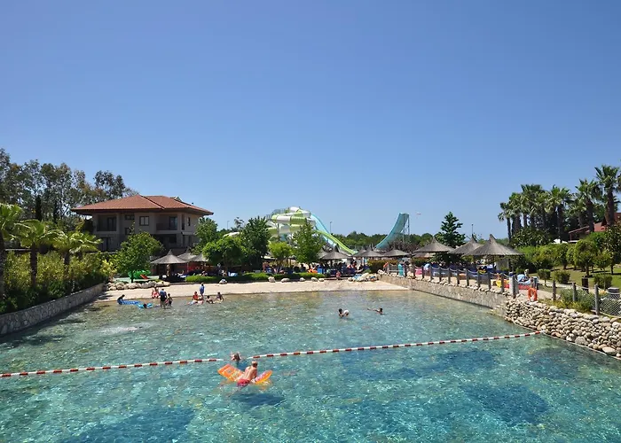 Club Grand Ξενοδοχείο